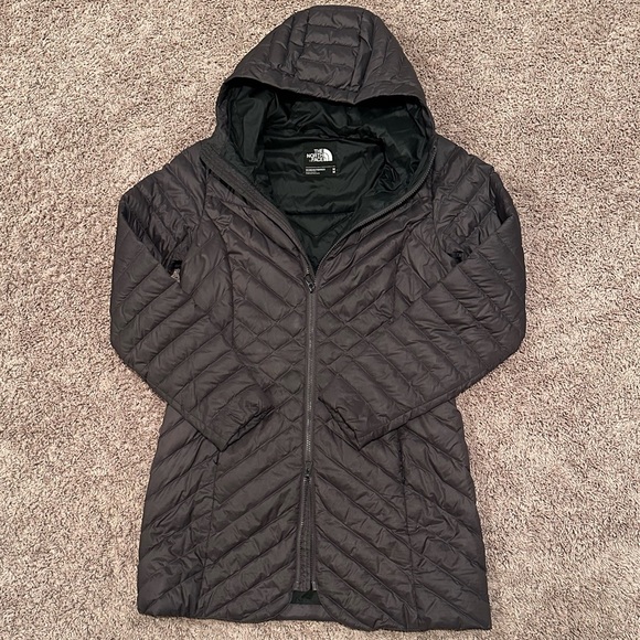The North Face Jackets & Coats The North Face Womens Down Long Hooded Quilted Puffer Parka